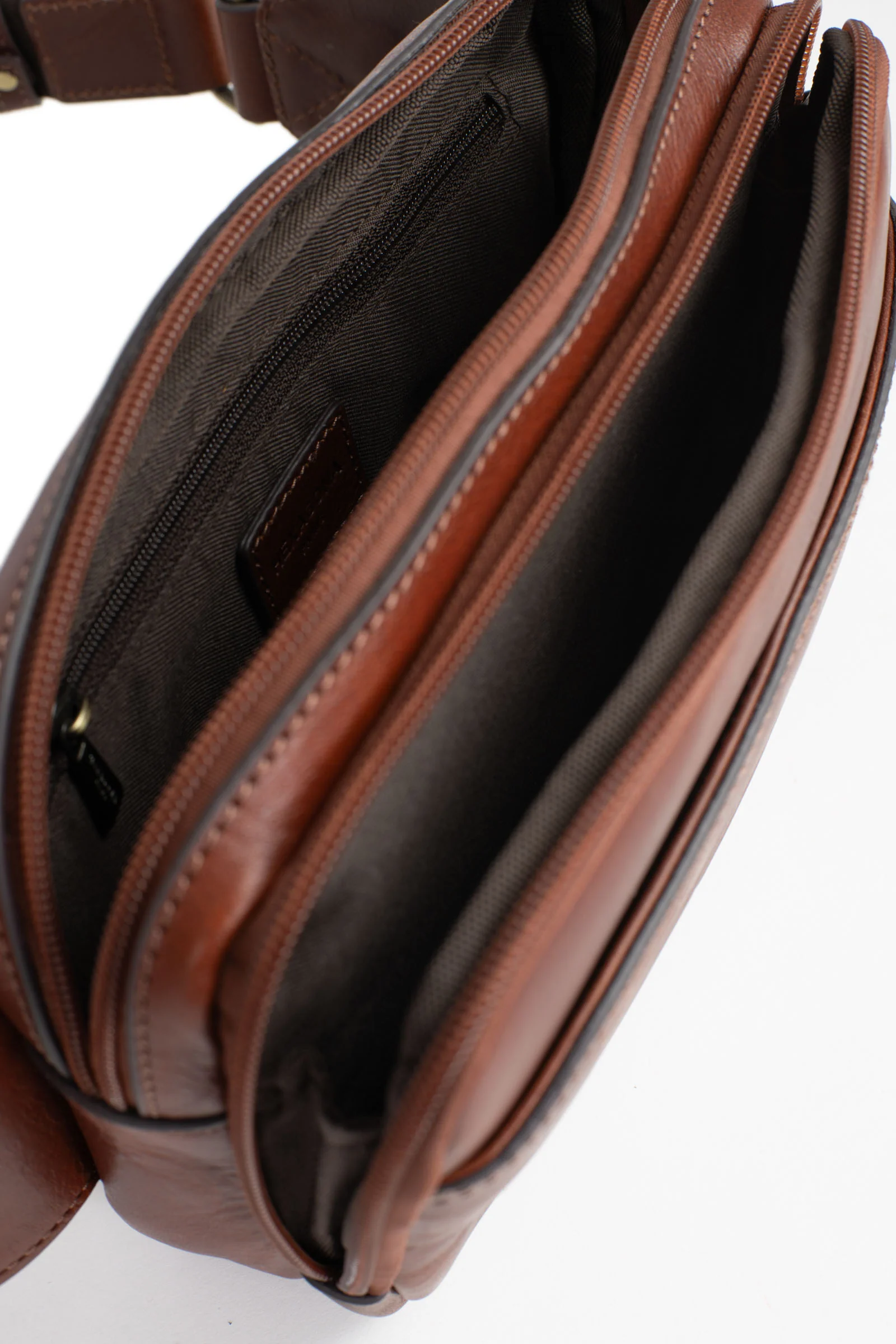 Sac banane - Cuir de vachette - Image 10