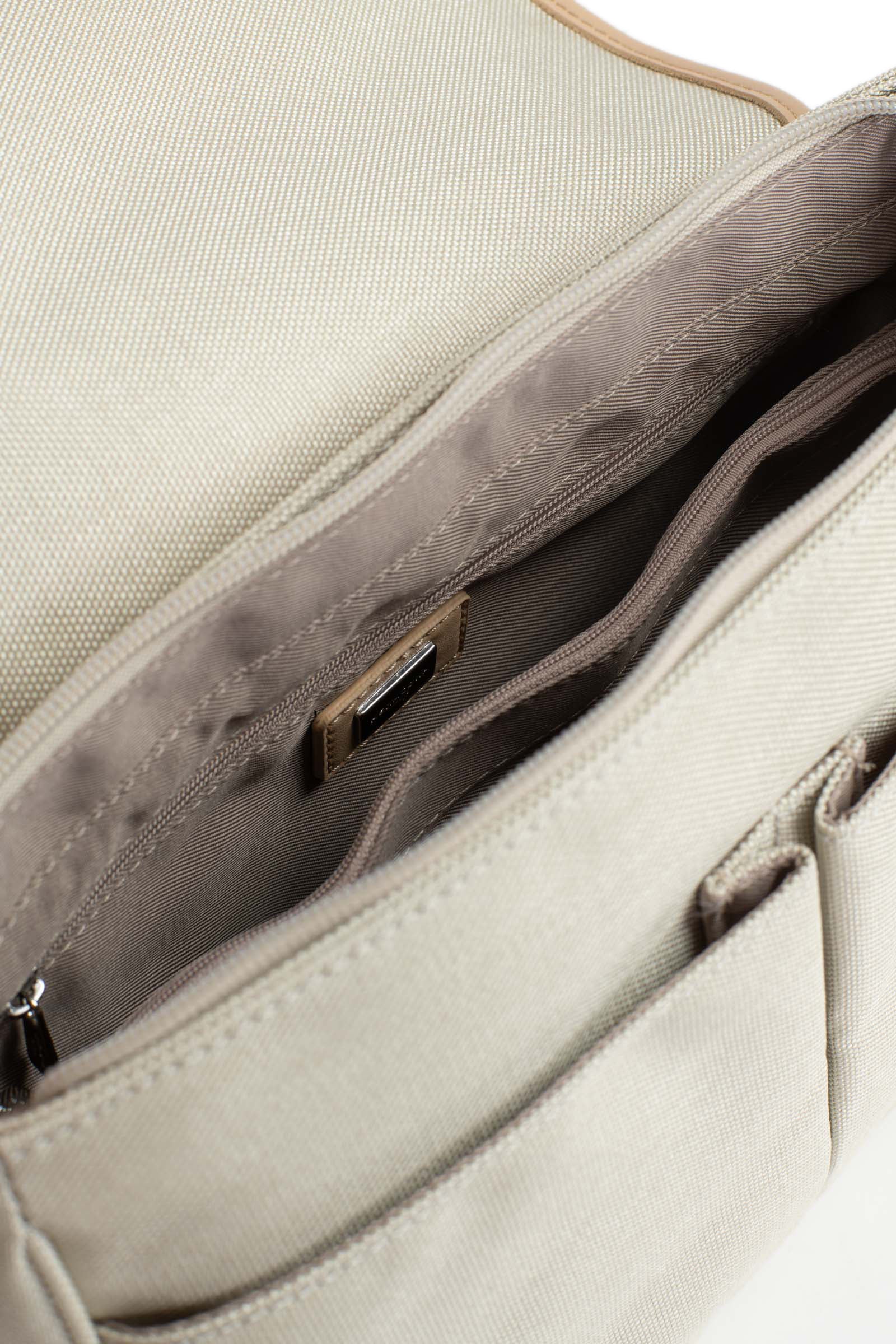 Sac porté travers - Image 36